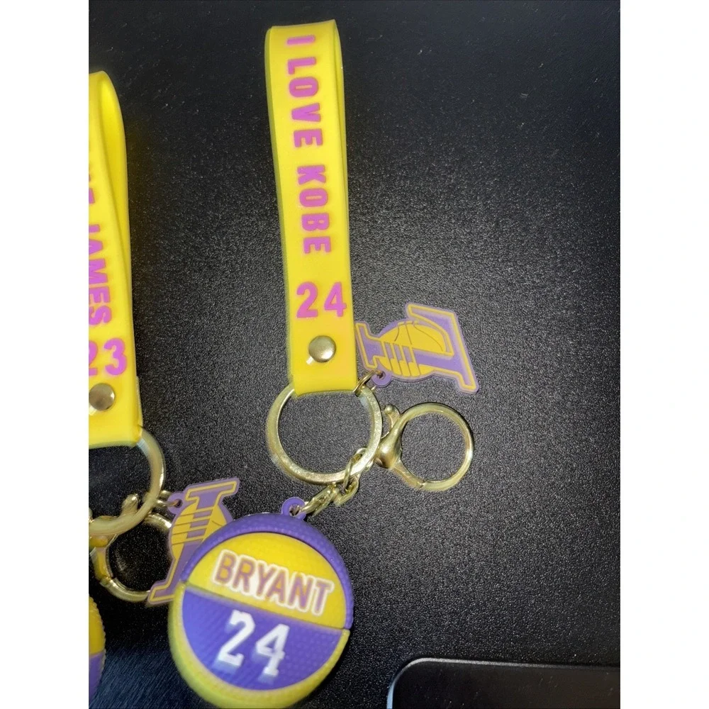 Kobe‎ Bryant & LeBron James Basketball Keychain New W Detachable Hand strap 3755